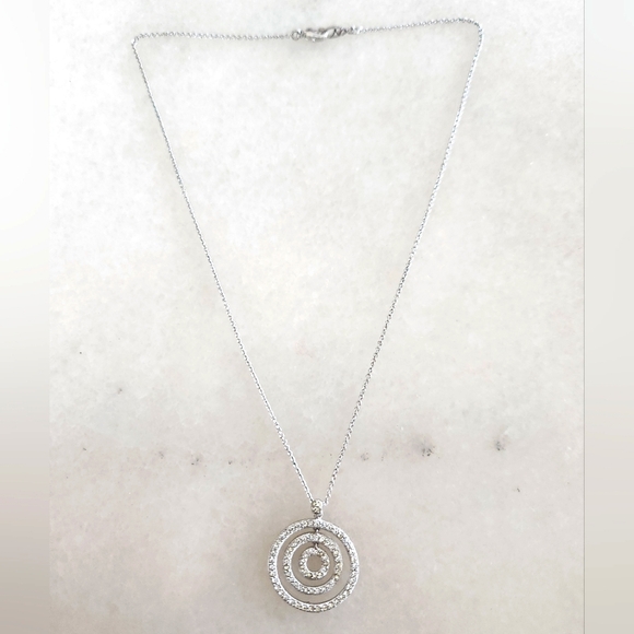 Nadri Triple Circle Silver Crystal Silver Necklace NWOT - Picture 3 of 5
